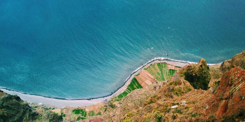 智能灯具本地化部署指南：吊灯与台灯断网后如何通过本地网关维持智能控制