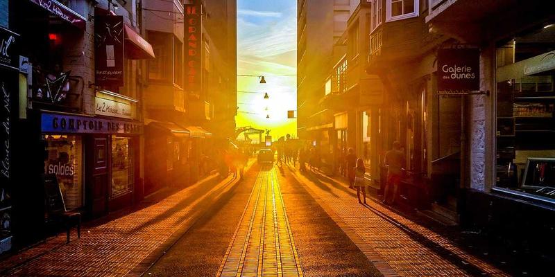 智能照明协议深度解析：Zigbee、蓝牙Mesh与Matter如何影响台灯响应速度与稳定性？